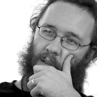 Photo of Evan Henshaw-Plath